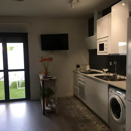 Centro Y Playa Апартаменты *