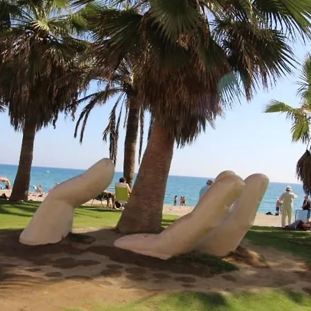 Centro Y Playa Апартаменты Фуэнхирола