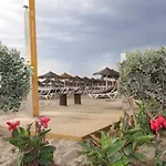 Centro Y Playa Апартаменти *